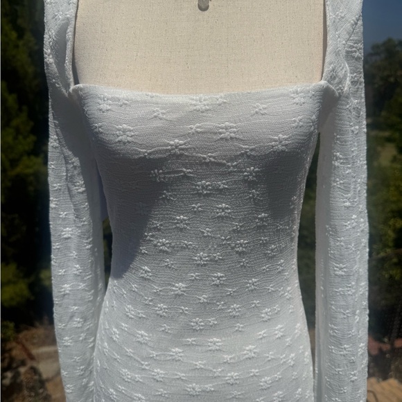 NWOT Princess Polly Lanchester Textured Whitr Long Sleeve Dress - Picture 2 of 9